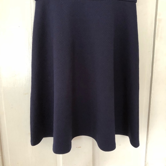 Charlotte Russe Navy blue basket weave print dress - Picture 5 of 8